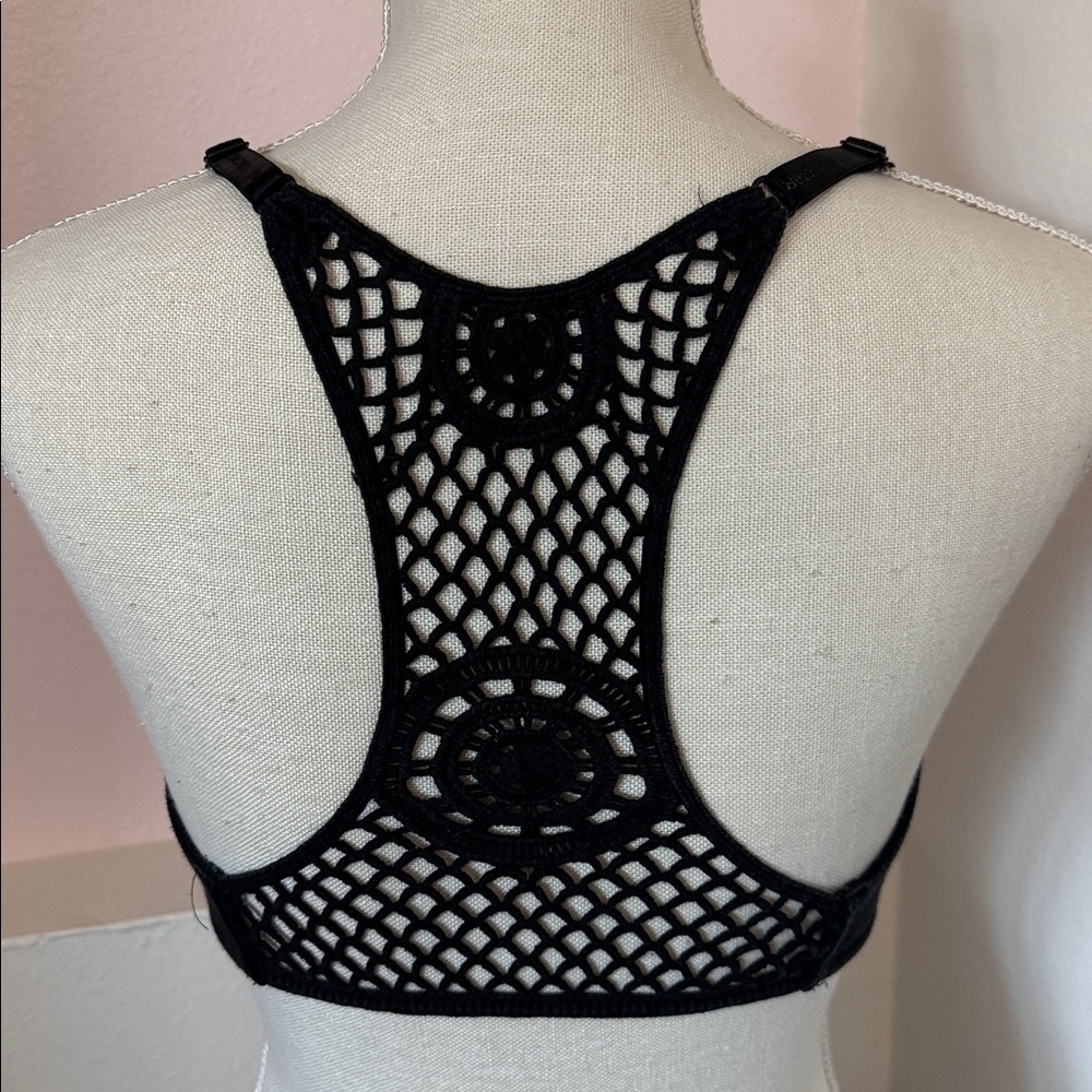 Victoria Secret Racerback Front Close Bra - Picture 2 of 3